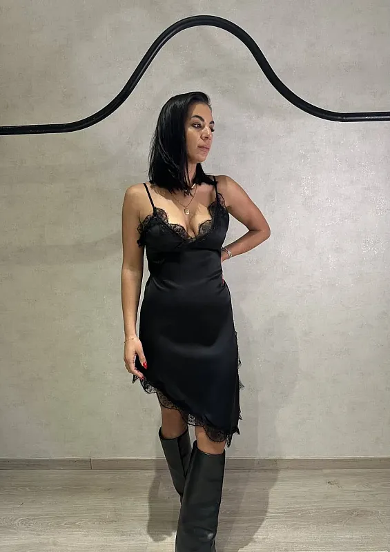 ΦΟΡΕΜΑ Lace
