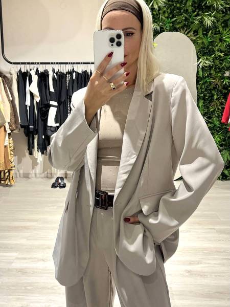 Modern Fit Beige