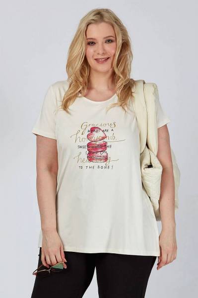 Basic T-Shirt